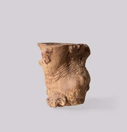 Qing Dynasty (1644-1911) Burl Scroll Pot (Scholars Pot)