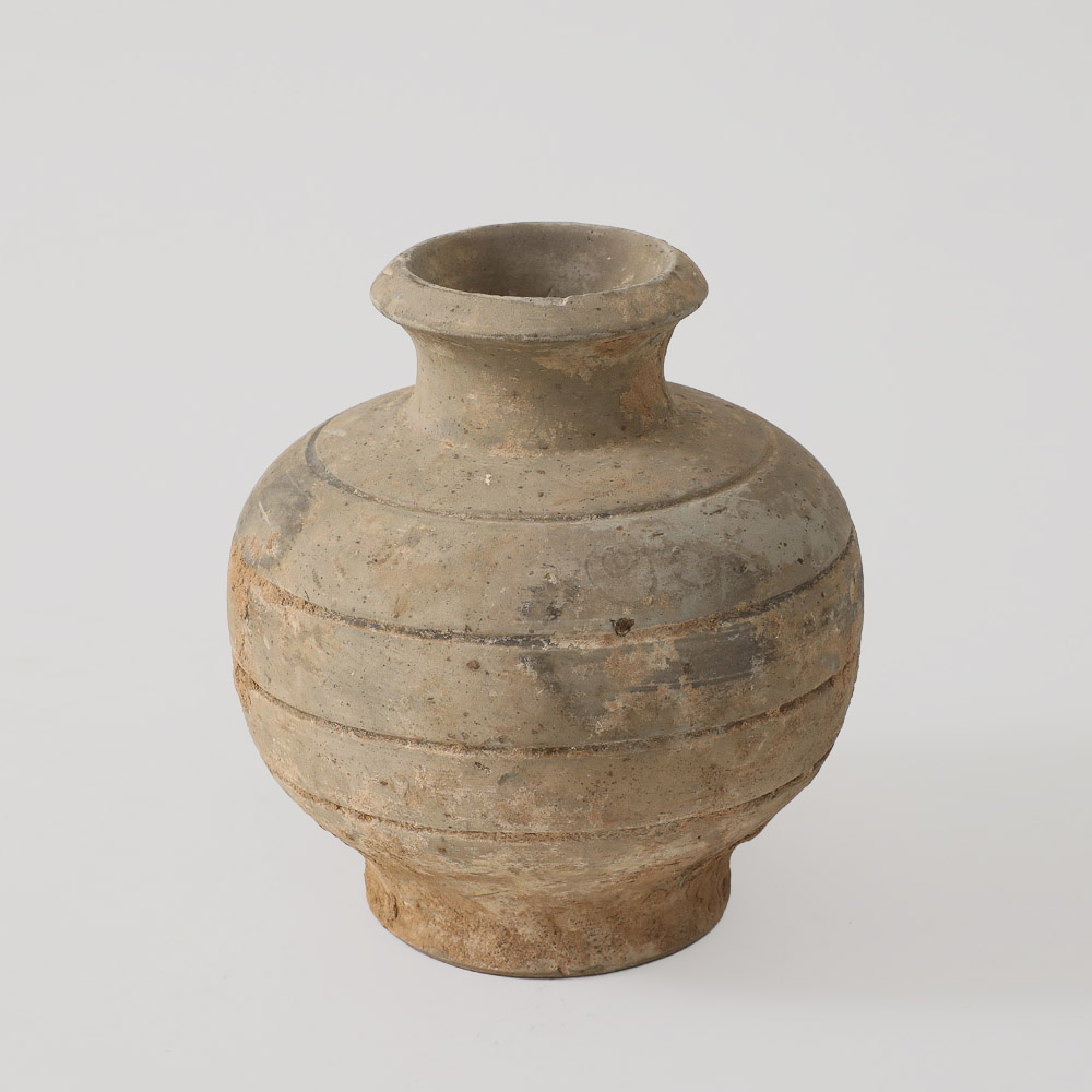 Antique Han Dynasty Round