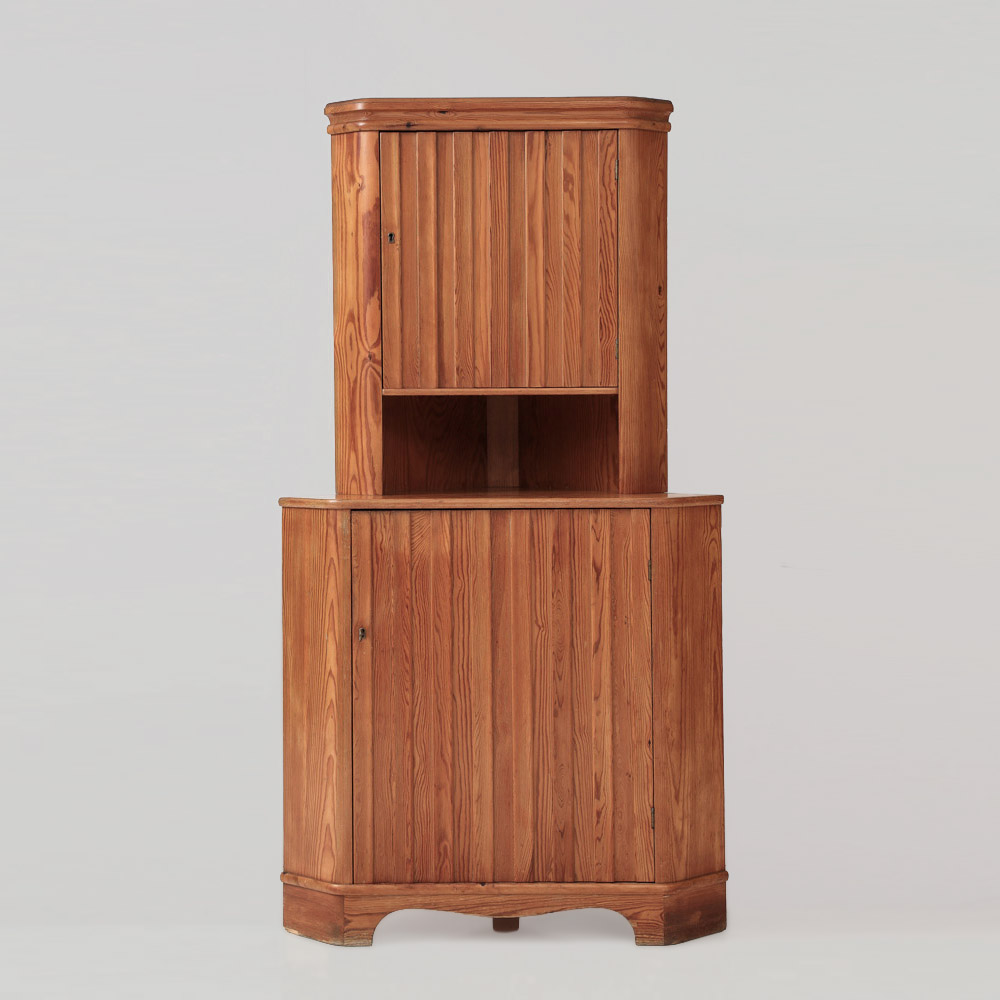 Göran Malmvall, Svensk Für, Corner Cupboard, Sweden, 1940's, stamped