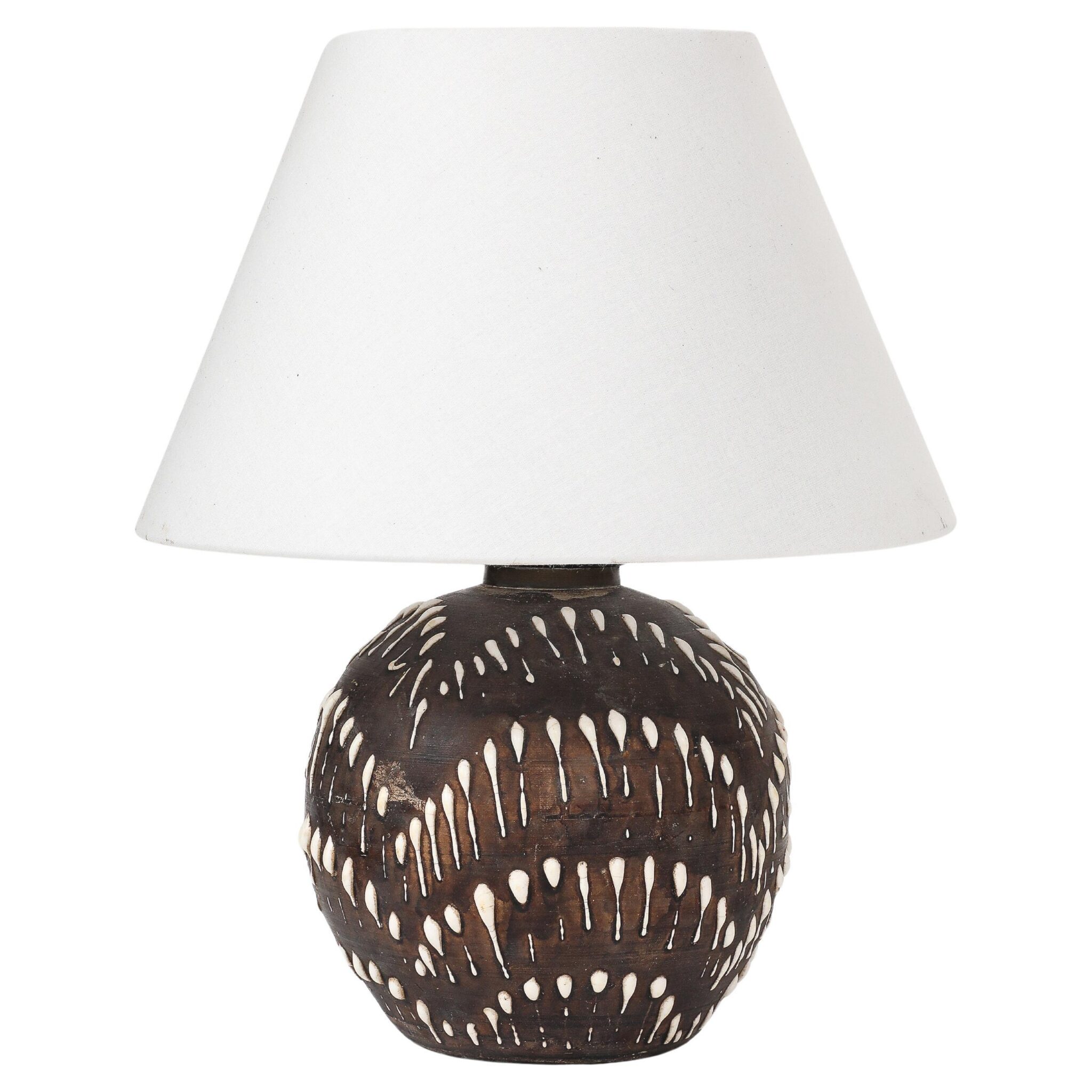 Atelier Primavera au Printemps Brown & White 'Drip' Motif Ceramic Lamp, France, c. 1935-40