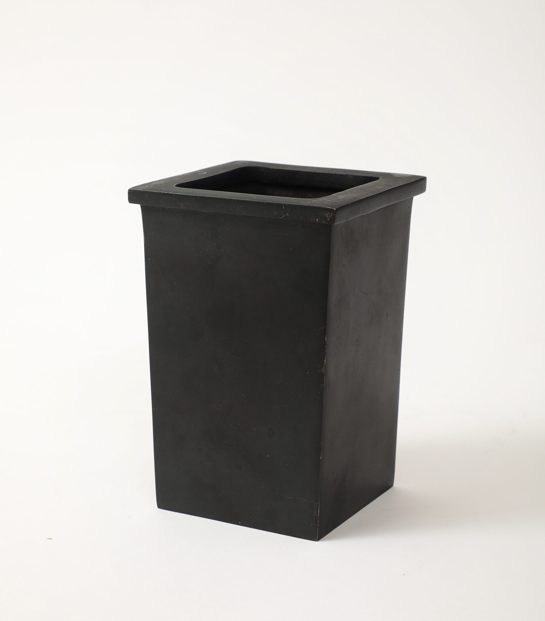 IBU Poilâne Black Bronze Sand Cast Small Short Vase, France, signed, numbered